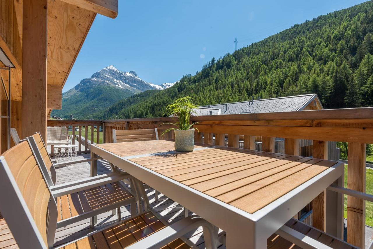 Montela Apartments - Haus C Saas-Grund Kültér fotó