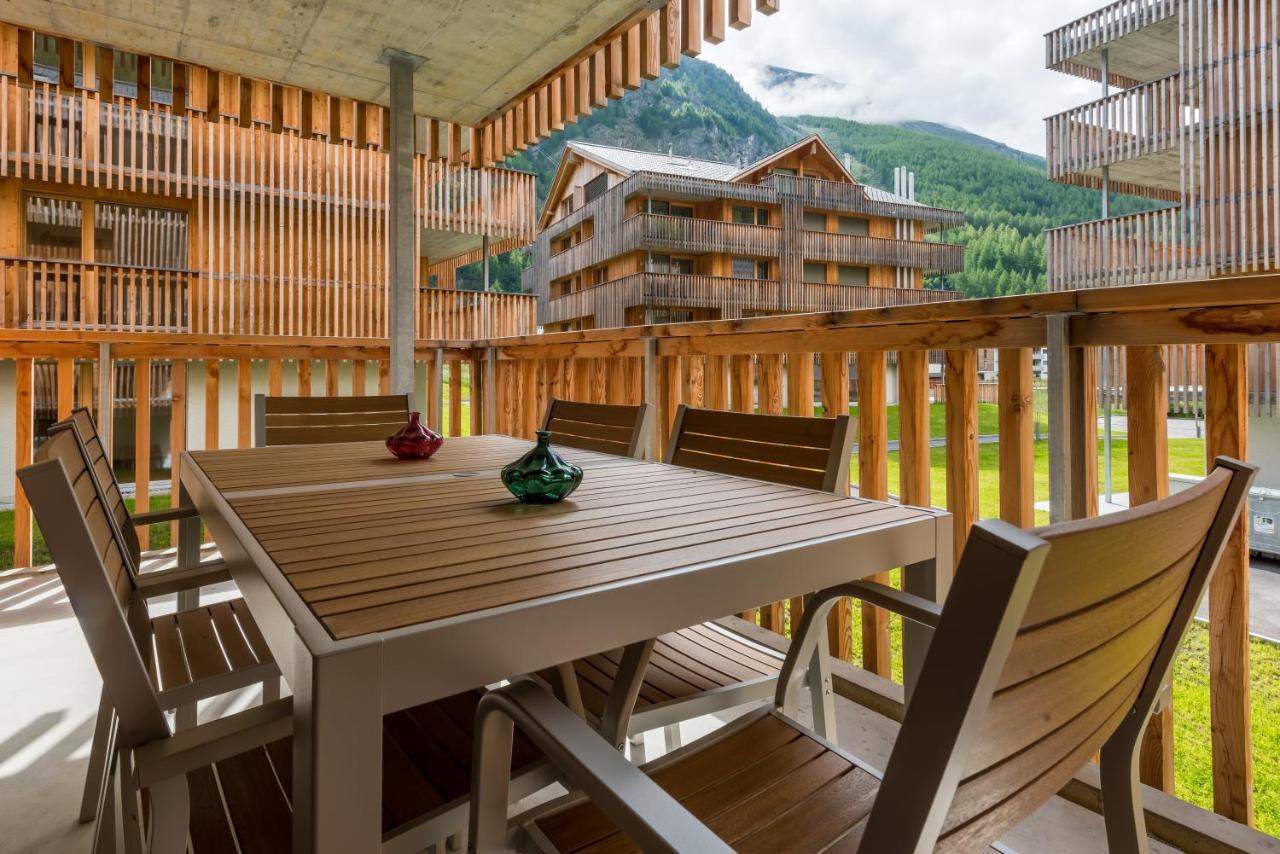 Montela Apartments - Haus C Saas-Grund Kültér fotó
