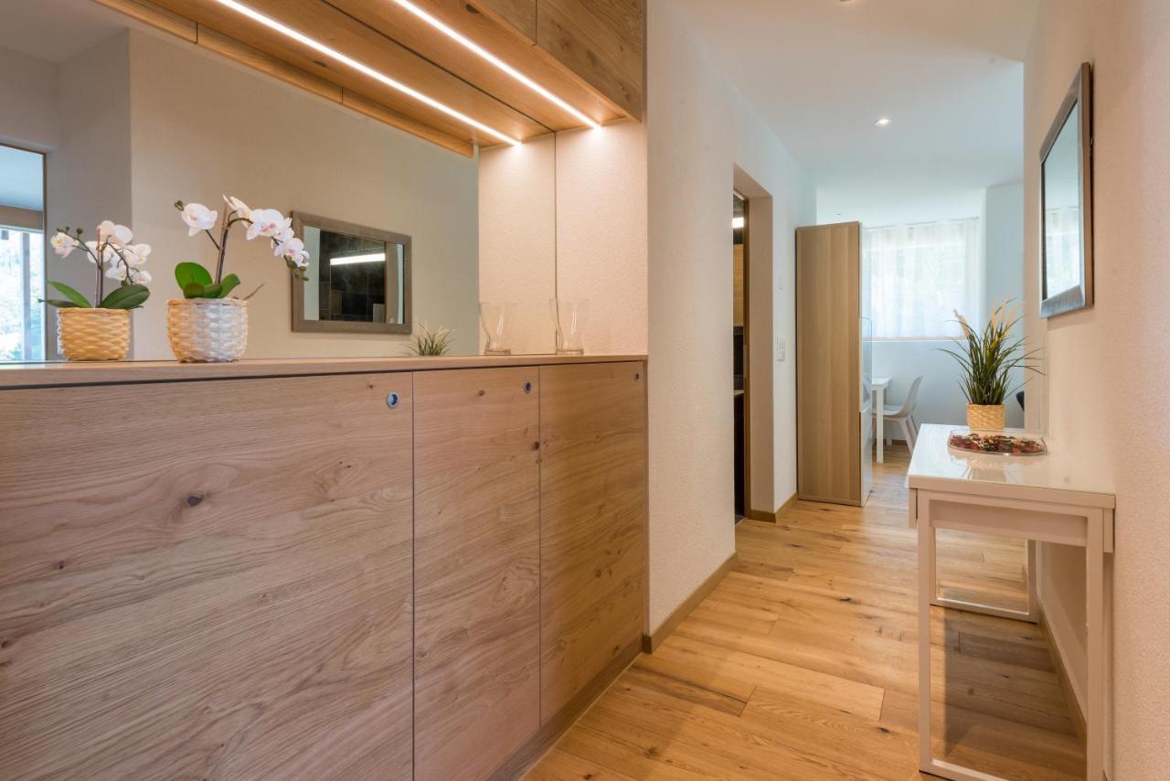 Montela Apartments - Haus C Saas-Grund Kültér fotó