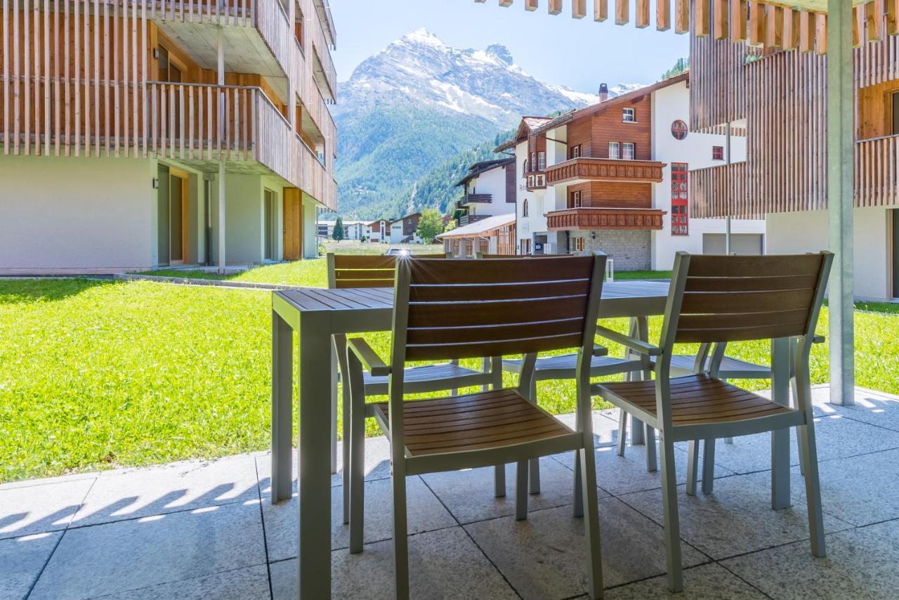 Montela Apartments - Haus C Saas-Grund Kültér fotó