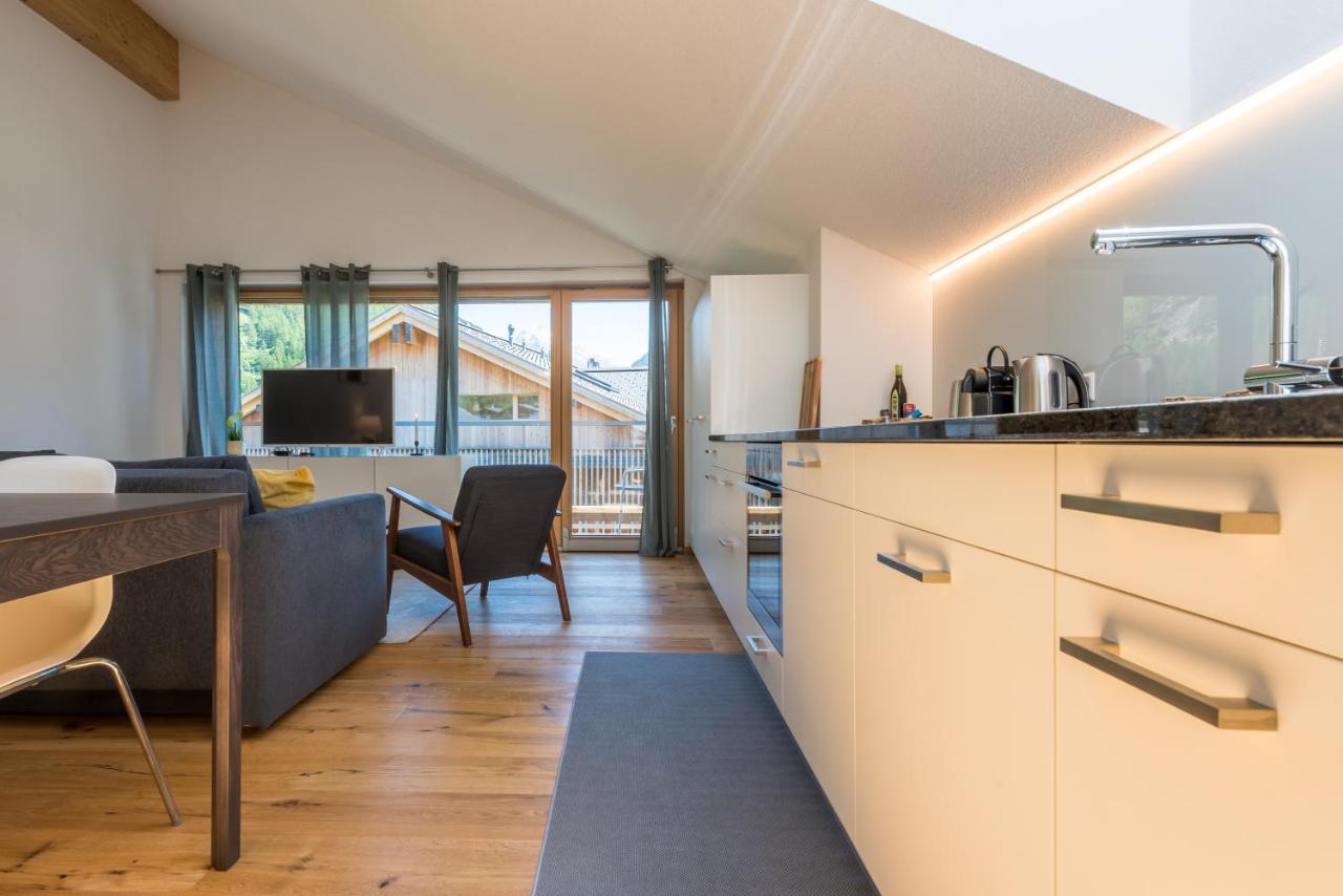 Montela Apartments - Haus C Saas-Grund Kültér fotó