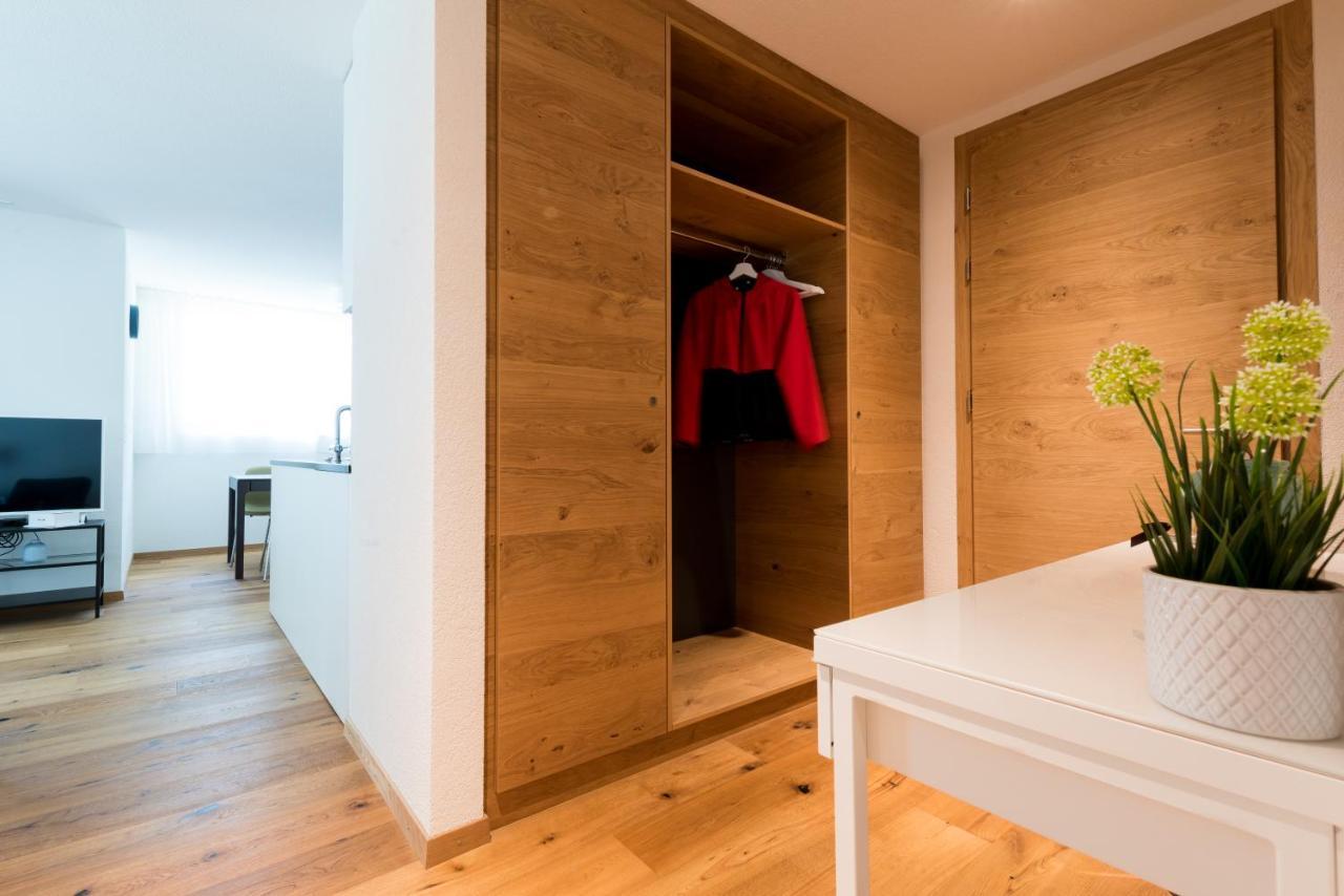 Montela Apartments - Haus C Saas-Grund Kültér fotó
